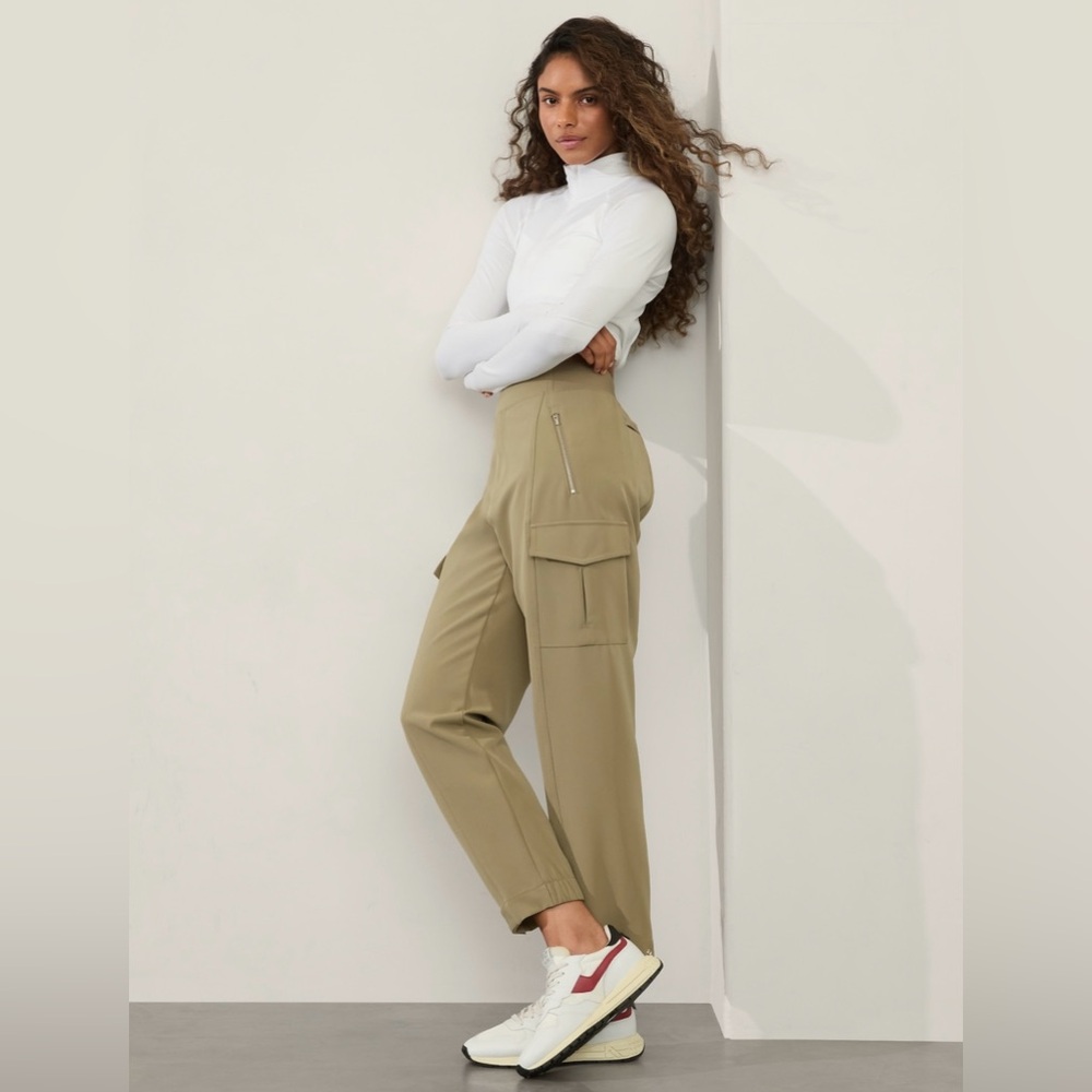 Athleta Endless Cargo Pant // Olive Branch - Picture 4 of 10